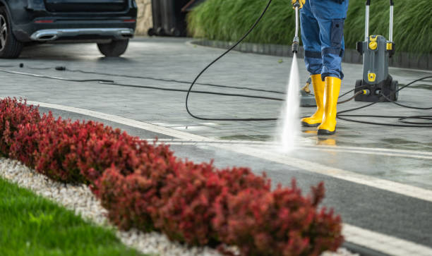 Pressure Washing Services for Businesses in Conway, FL